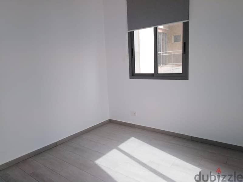 2 bedrooms apartment 4 rent in Badaro  شقة غرفتين نوم للإيجار في بدارو 1