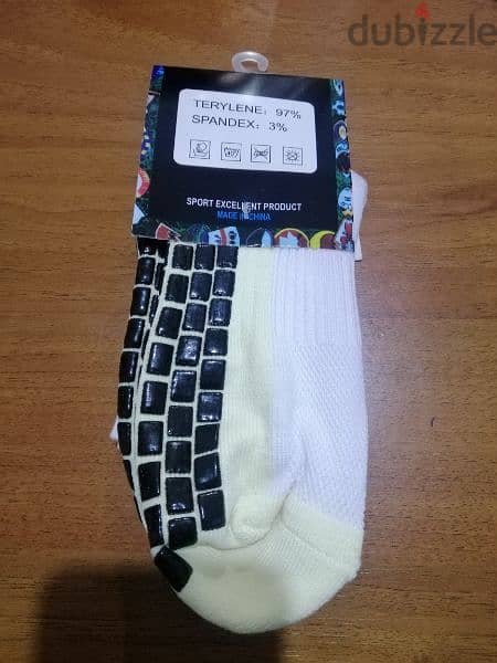 grip socks 2