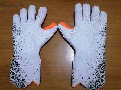 Predator Goalkeeper gloves