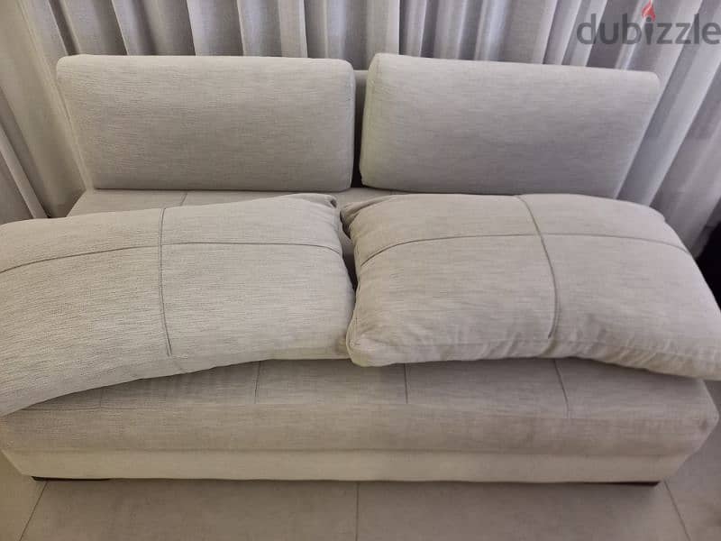 Grey sofa 160×110cm 350 1