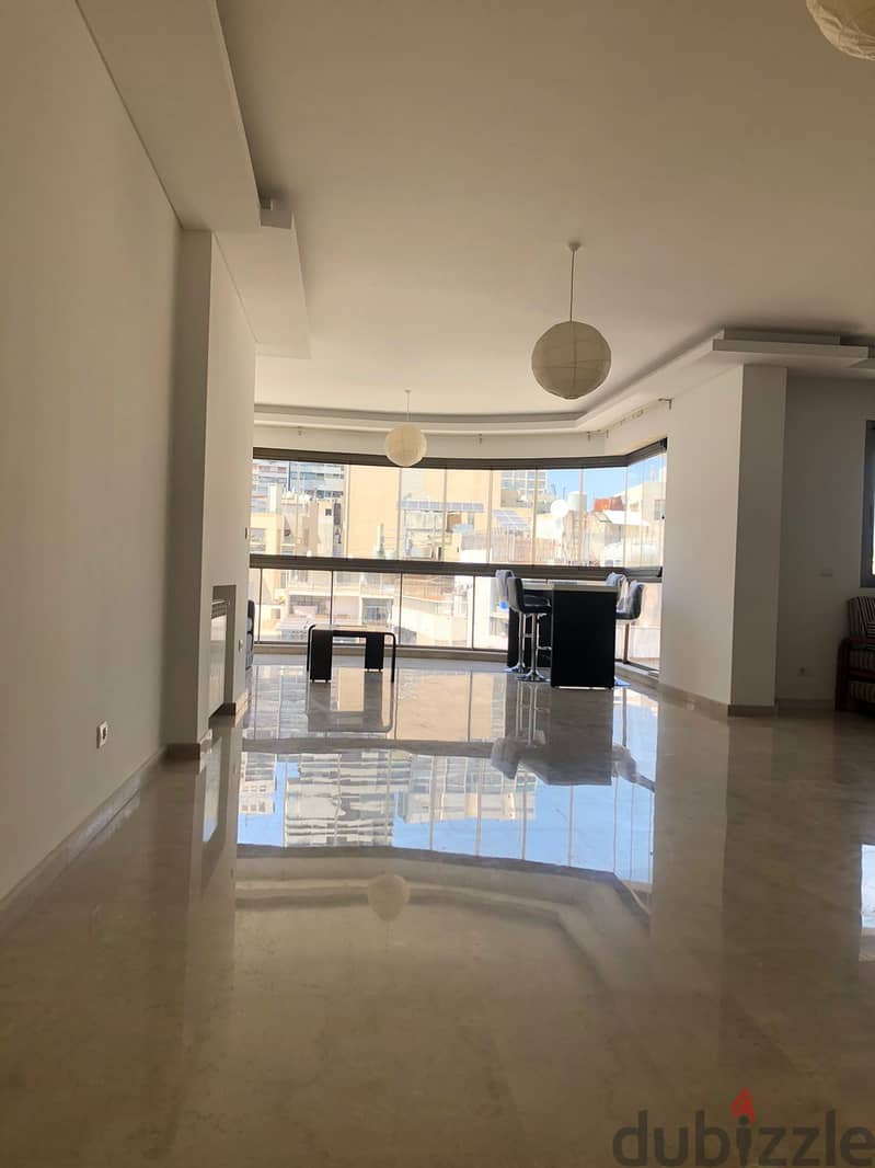 Apartment for Sale in Achrafieh 265 M2 - شقة للبيع في الأشرفية 2