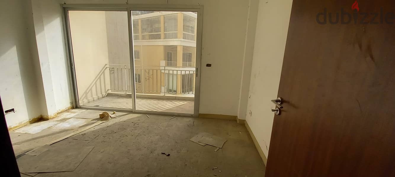 260 Sqm | Need Renovation Office for Rent in Achrafieh 3