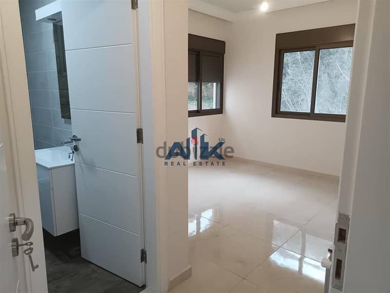 LUXURIOUS 184 Sq. FOR SALE OR RENT In BAABDA! 4