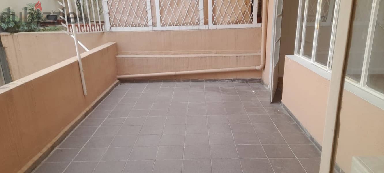 120 Sqm Apartment for rent in Saifi 1