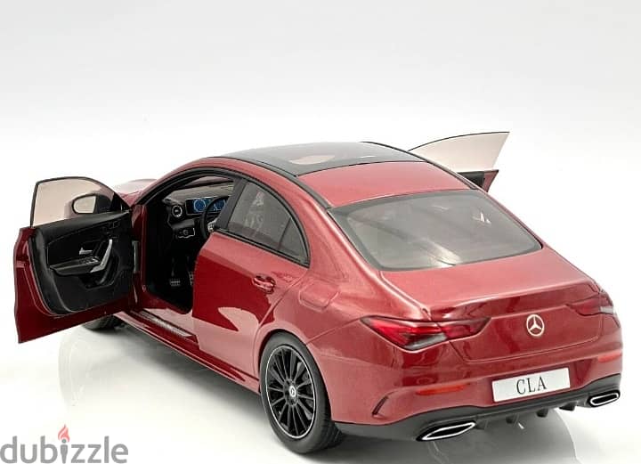 Mercedes  CLA (2019) diecast car model 1;18. 6