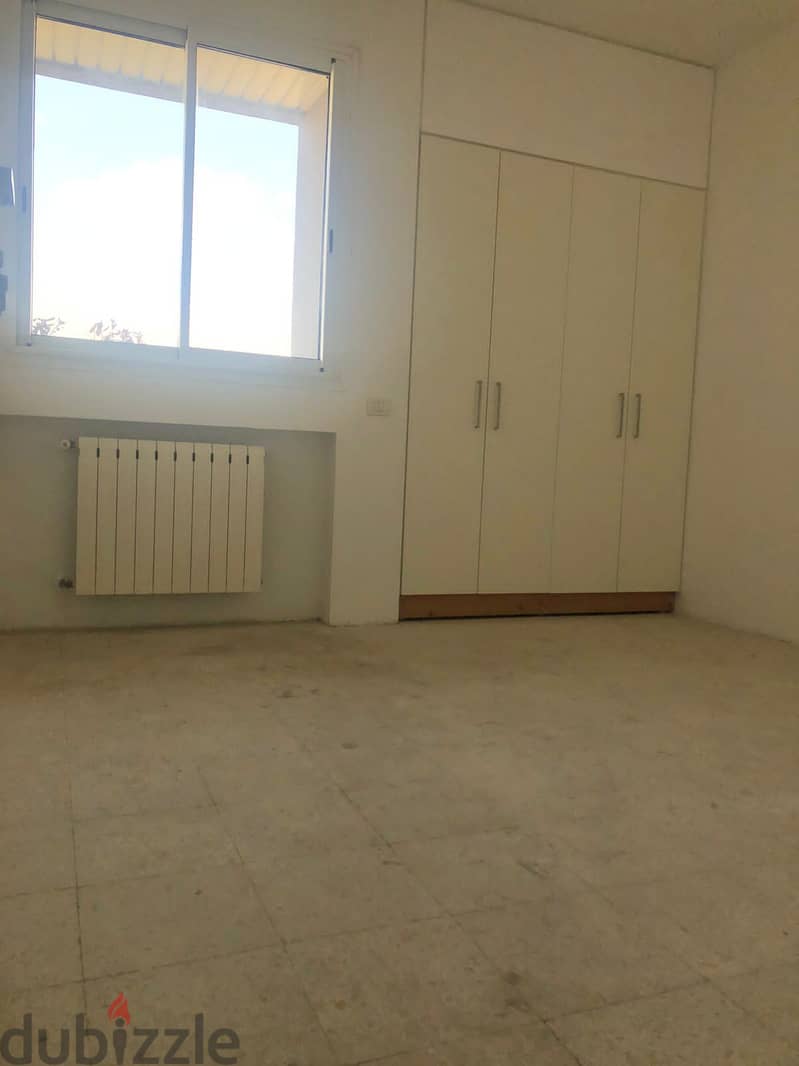 Apartment for Sale in Achrafieh 245M2 - شقة للبيع في الأشرفية 10
