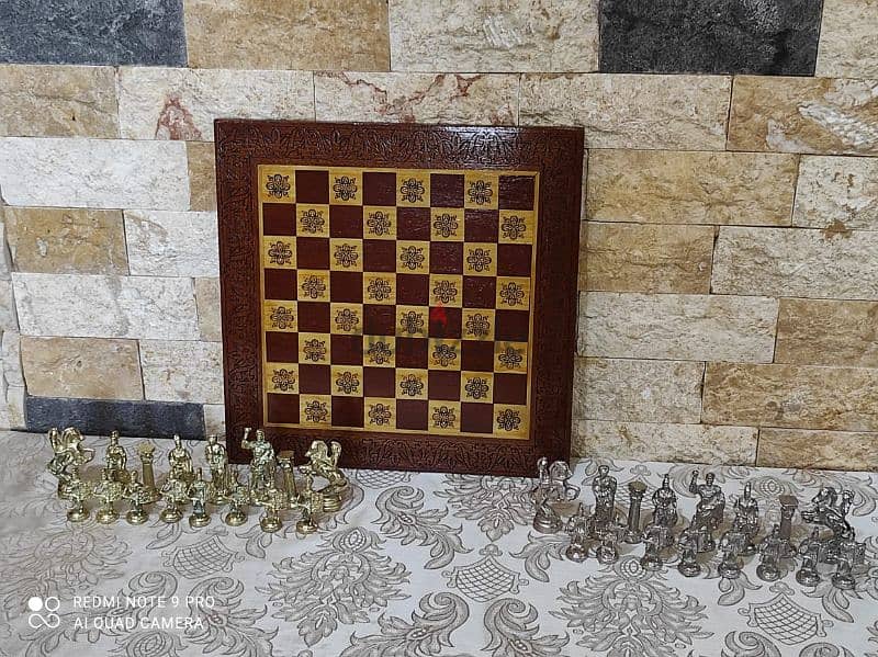 شطرنج طاولة خشب 1