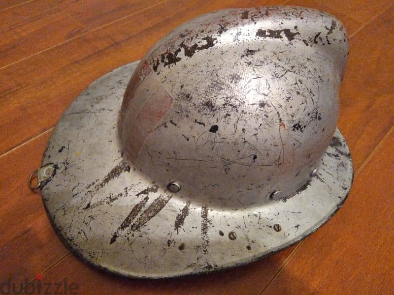 vintage fiberglass fireman helmet 0