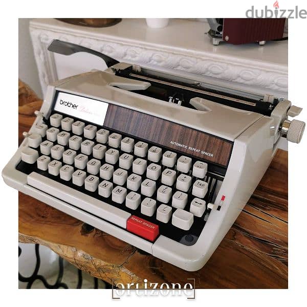 Brother Typewriter / dactylo 
آلة كاتبة / دكتيلو عربي 1