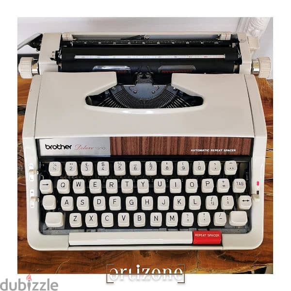 Brother Typewriter / dactylo 
آلة كاتبة / دكتيلو عربي 3