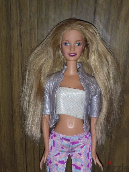 school cool barbie