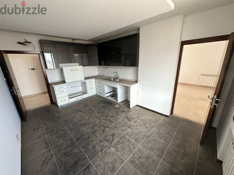 Apartment for Sale in Horch Tabet شقة للبيع في حرش تابت 7