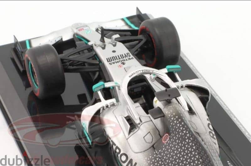 Lewis Hamilton Mercedes AMG W10 EQ '19 diecast car model 1:24. 5