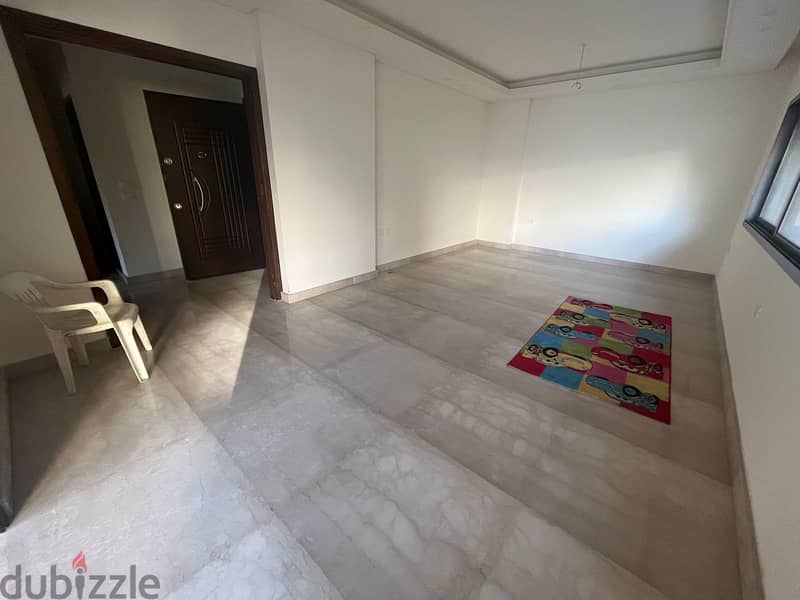 Apartment For Sale in Msaytbeh شقة للبيع في مصيطبة 1