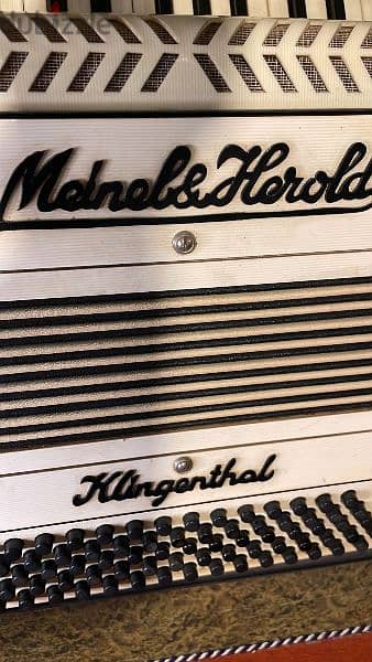 Accordion اكورديون للبيع mendel and herold accordeon 2