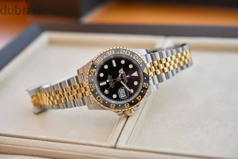 The new Rolex GMT 2023 swiss super clone 1.1 5