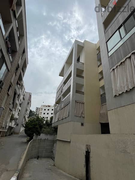 apartment for sale in khalde شقة للبيع في خلدة 10