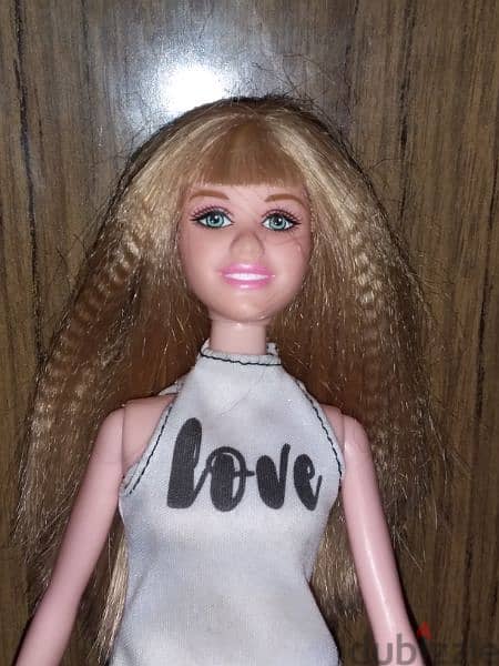 HANNAH MONTANA Gorgeous Disney Rare doll from Hasbro in outfit=15$ 3