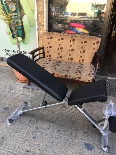 adjustable bench portable new in box heavy duty very good quality 4