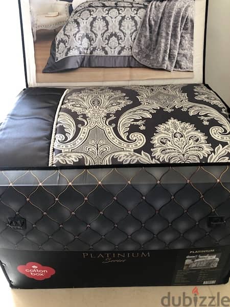 Cotton Box Bed Set (12 pieces) 1