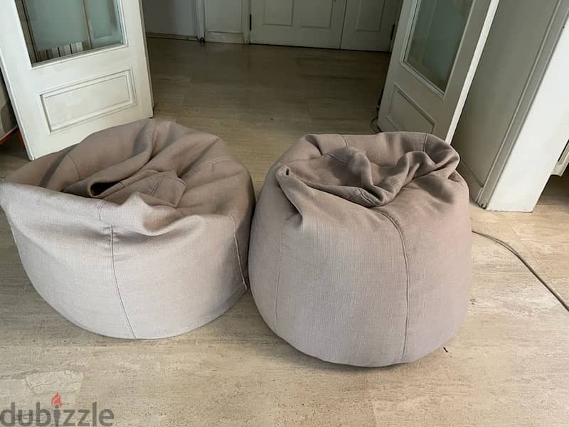 big grey poof / pouf 2