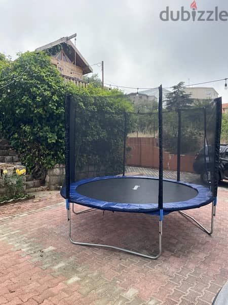 Trampoline 10 ft with safety net 2