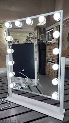 Hollywood Mirrors - makeup mirrors