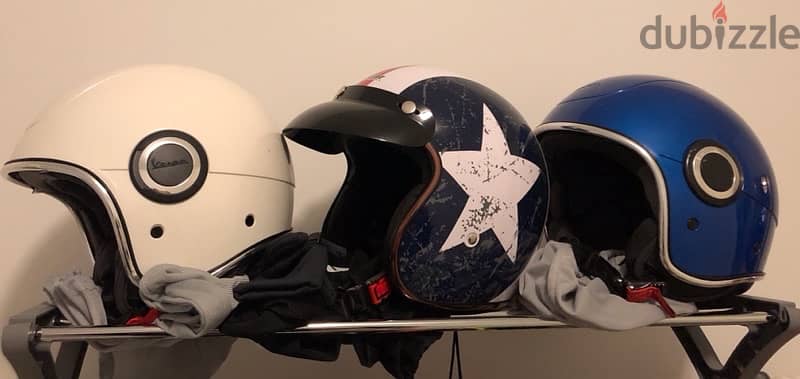 2016 VESPA 300 GTS - 8,600 km only - 3 Helmets - 2 biker Jackets 3