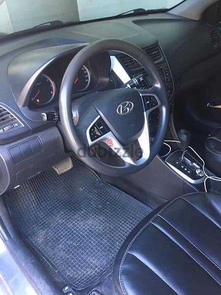 hyundai accent for sale 2