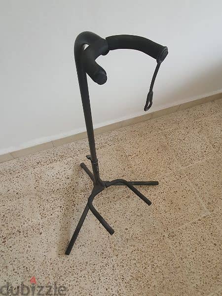 Clifton guitar outlet stand