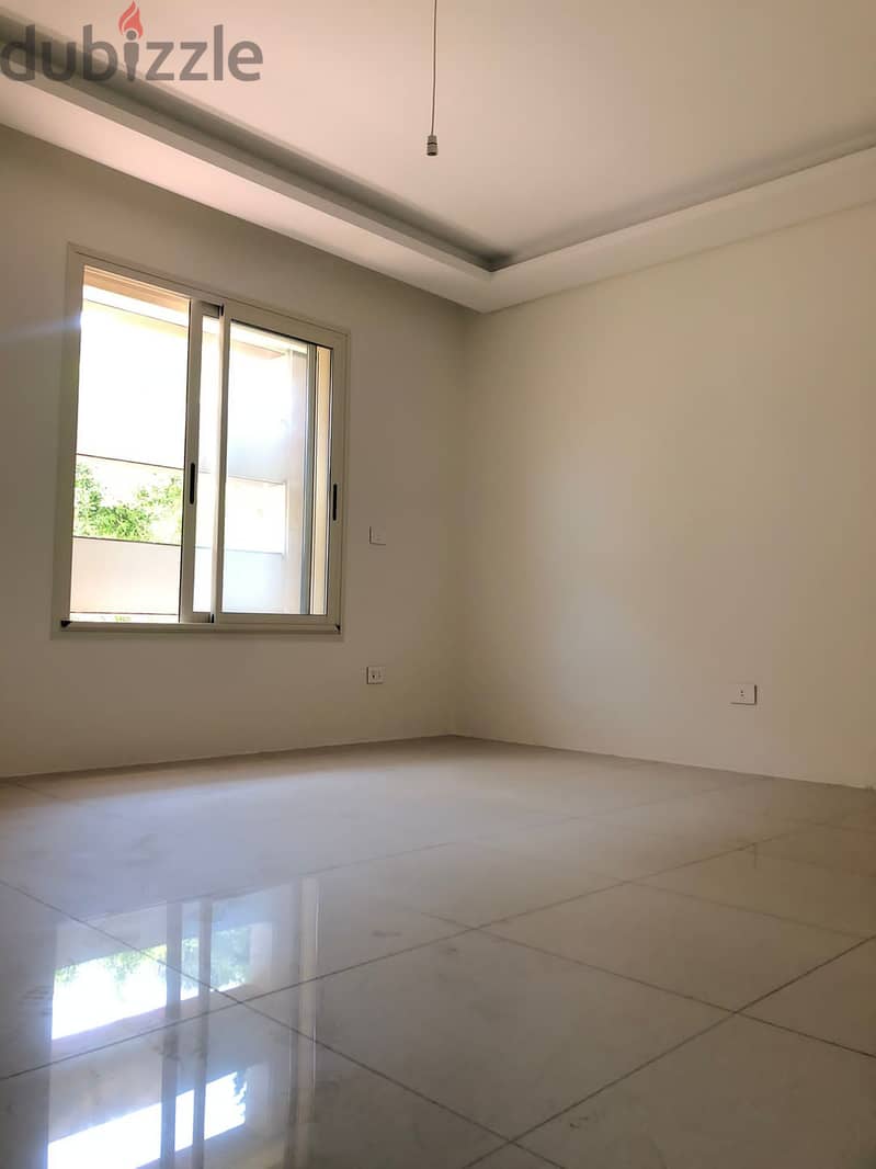 Apartment for Sale in Rabieh 357 M2 - شقة للبيع في الرابية 5