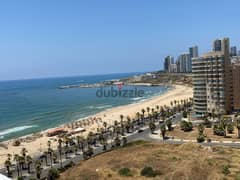 Spacious Sea view Apartment in Ramlet el Baida for rent