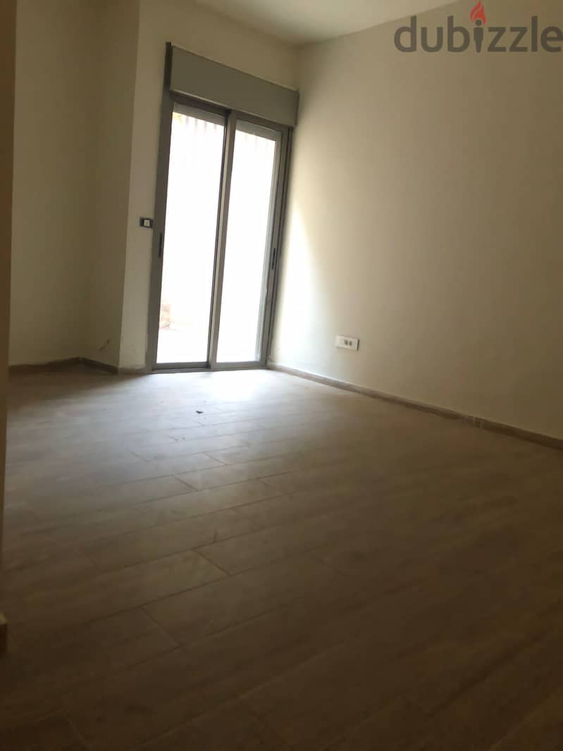 Apartment for Sale in Mazrait yachouh 165M2 - شقة للبيع في مزرعة يشوع 7