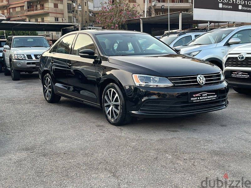 Volkswagen getta black black very clean for sale. 1