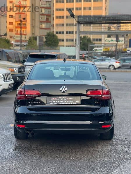 Volkswagen getta black black very clean for sale. 3