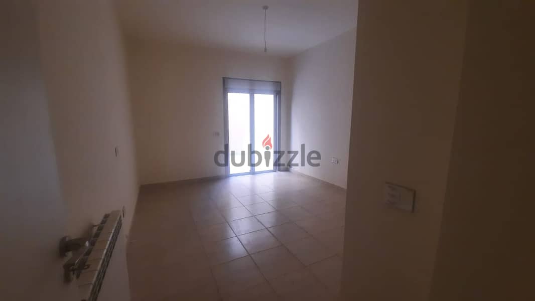 170m2 apartment with 70m2 terrace+mountain view for sale in Baabdat 4