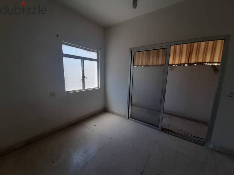 100m2 apartment for sale in Forn el chebak شقة للبيع في فرن الشباك 1
