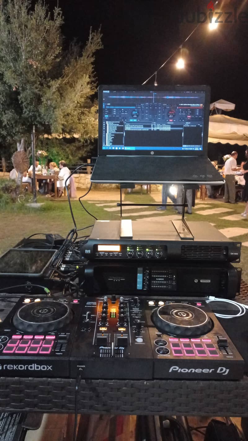 dj sound and light for party's 1