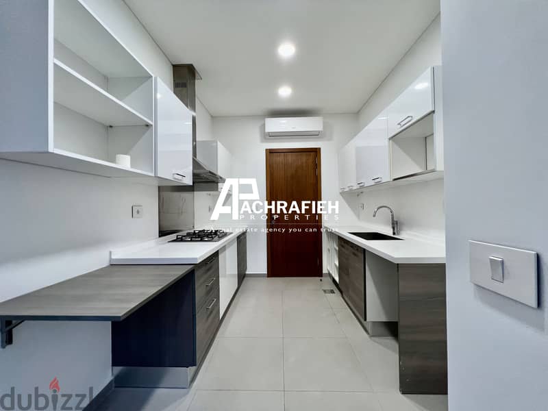 250 Sqm - Apartment For Rent In Achrafieh - شقة للإجار في الأشرفية 7