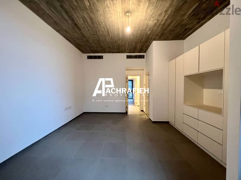 Apartment For Rent In Achrafieh - شقة للإجار في الأشرفية 10