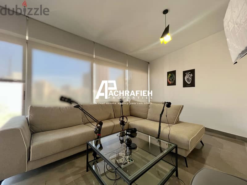 Apartment For Rent In Achrafieh - شقة للإجار في الأشرفية 4