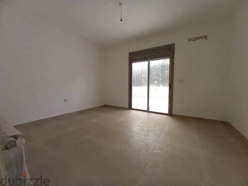 4 bedrooms apartment + 150m2  terrace +sea view for sale in Sahel Alma 8