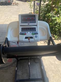 BH f1 smart treadmill