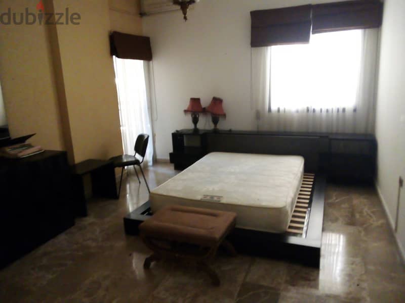 300 Sqm | Apartment for Rent in Jnah Located in a Calm Area 8