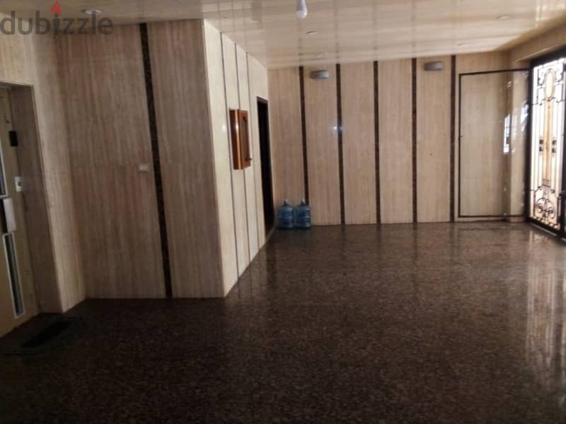 300 Sqm | Apartment for Rent in Jnah Located in a Calm Area 9