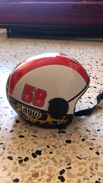 AGV helmet 3