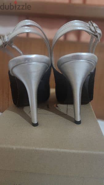 Alec Bianco suede & leather heels shoes new 38/ 39 سكربينة شاموا وجلد 4