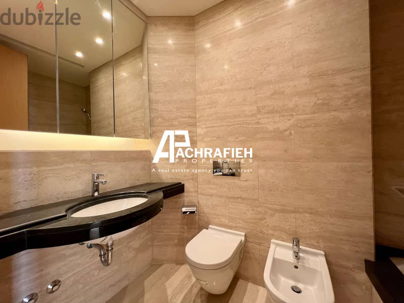 Apartment For Sale In Achrafieh - شقة للبيع في الأشرفية 10