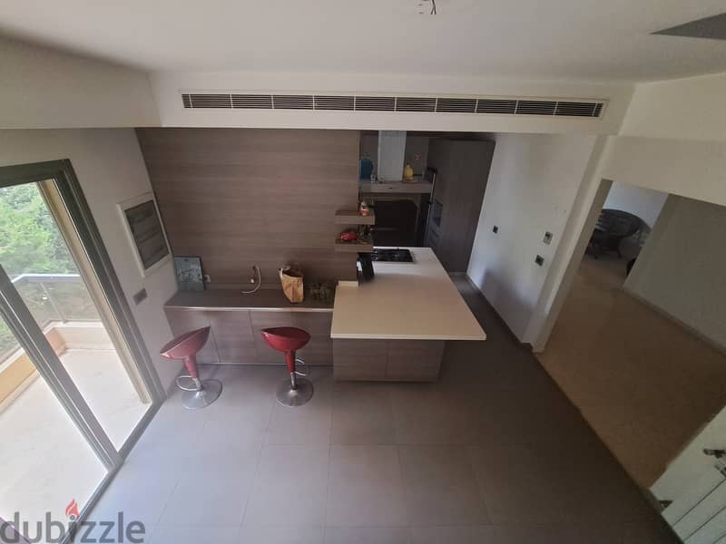 Spacious 420Sqm Duplex with open View in Mtayleb!دوبلكس بمساحة 420 متر 8