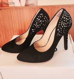 Naughty Monkey suede black embellished heels 39سكربينة شاموا